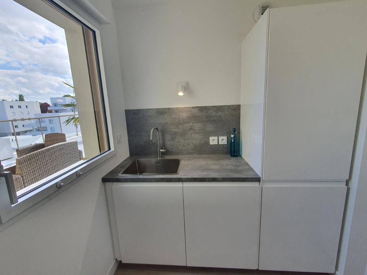 Viasilvadoma : Metro, Parking, Terrasse *